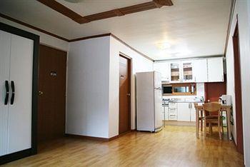 Namsan Gil Hotel Seoul Exterior photo
